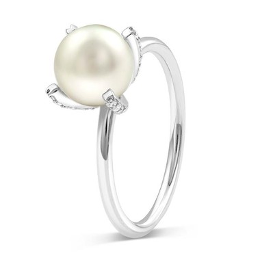 FRESHWATER PEARL RING - SPARKLING STATEMENT
